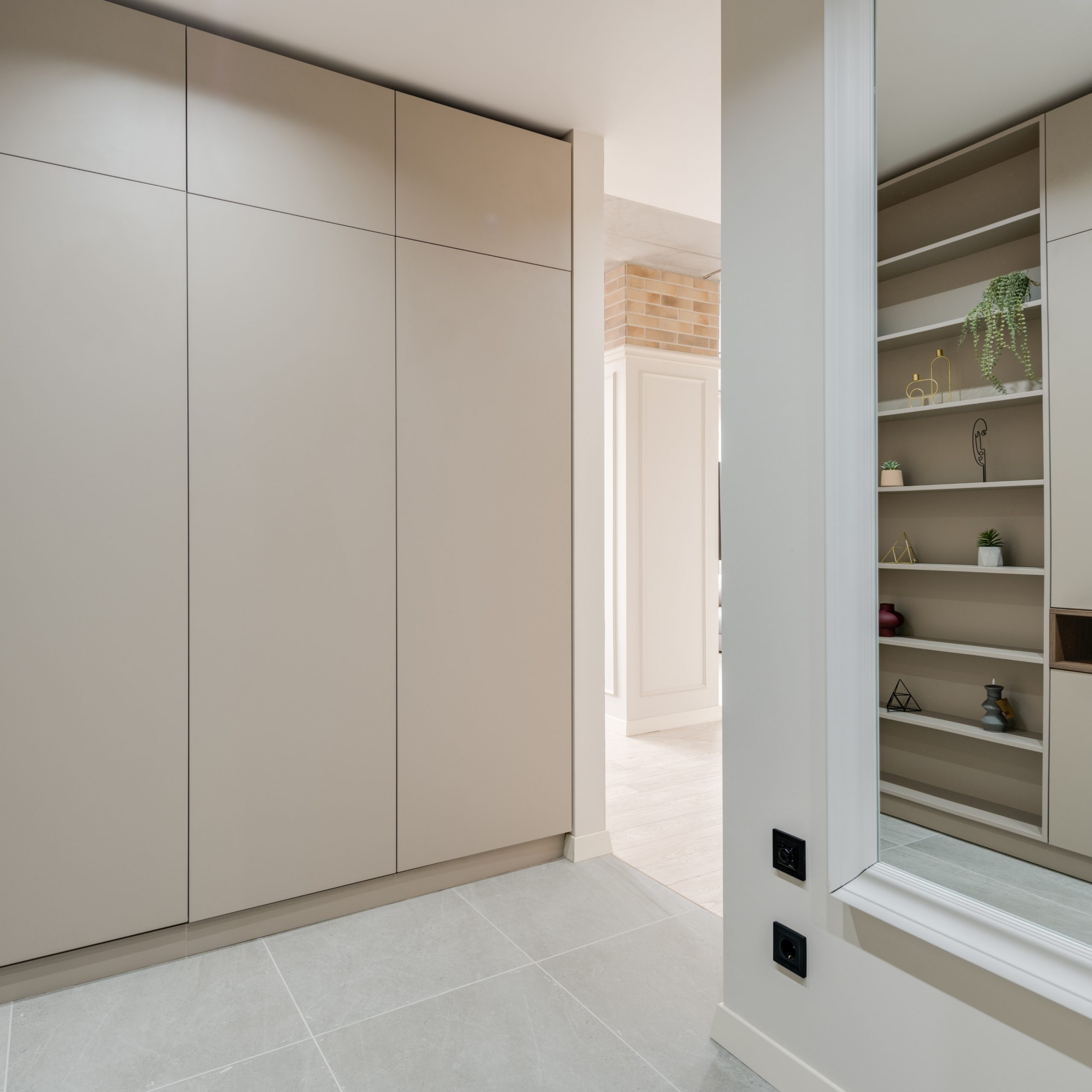 fitted bedroom furniture